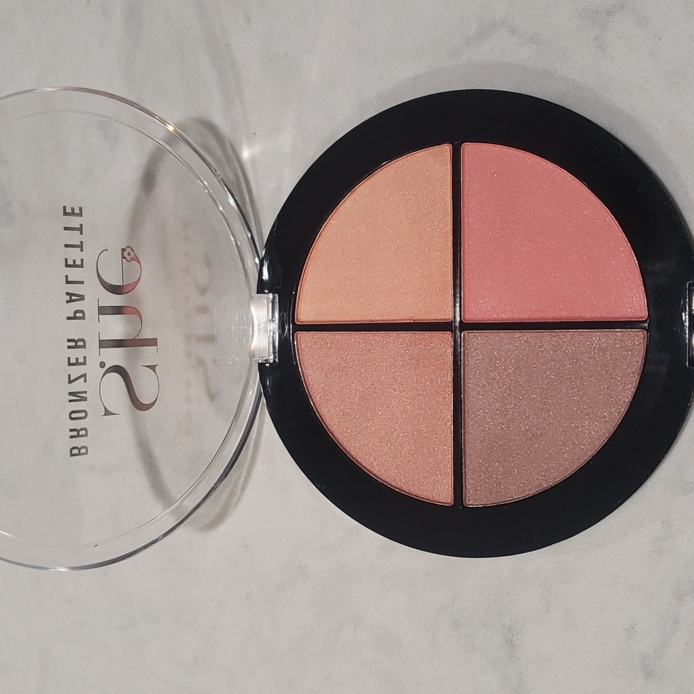 S.he Bronzer Palette